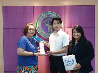 นักศึกษาจาก Kanda University of International Studies เข้ารับมอบประกาศนียบัตรสำเร็จการศึกษาตามโครงการฯ ภาคเรียนที่ 2/2566 ก่อนเดินทางกลับประเทศญี่ปุ่น