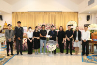 ผู้บริหารและเจ้าหน้าที่คณะศึกษาศาสตร์ มช. ร่วมวางพวงหรีดไว้อาลัยแด่ ศาสตราจารย์ ดร.ระวิวรรณ โอฬารรัตน์มณี
