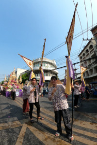 คณะศึกษาศาสตร์ มช. ร่วมขบวนแห่พระพุทธสิหิงค์ ในงานประเพณีสงกรานต์เชียงใหม่ ประจำปี 2567