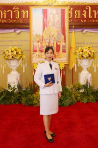 ผู้บริหารและอาจารย์คณะศึกษาศาสตร์ มช. เข้ารับพระราชทานเครื่องราชอิสริยาภรณ์ชั้นสายสะพาย ประจำปี 2565 และ 2566 