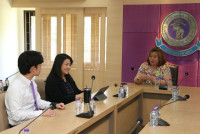 พนักงานจาก Mitsubishi Corporation ประเทศญี่ปุ่น เข้ารับมอบประกาศนียบัตรสำเร็จการศึกษาตามโครงการฯ