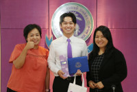 พนักงานจาก Mitsubishi Corporation ประเทศญี่ปุ่น เข้ารับมอบประกาศนียบัตรสำเร็จการศึกษาตามโครงการฯ