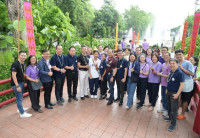 ผู้บริหารคณะศึกษาศาสตร์ มช. ร่วมให้การต้อนรับนักศึกษาใหม่มหาวิทยาลัยเชียงใหม่ รหัส 67 ที่เข้าร่วมกิจกรรมประเพณีรับน้องรถไฟ ปี 2567