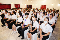 ผู้บริหารคณะศึกษาศาสตร์ มช.ร่วมพิธีมอบทุนเตรียมความพร้อมเป็นนักศึกษามหาวิทยาลัยเชียงใหม่