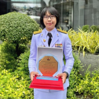 ผู้บริหาร อาจารย์ และอาจารย์สาธิตฯ คณะศึกษาศาสตร์ มช. รับพระราชทานรางวัลเกียรติยศและรางวัลดีเด่นแห่งชาติทางครุศาสตร์/ศึกษาศาสตร์ ประจำปี พ.ศ.2566 