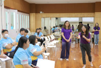 คณาจารย์และบุคลากร อบรมในหัวข้อ Discovering Positive Education