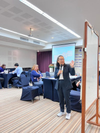 คณบดีและทีมบริหารคณะศึกษาศาสตรื เข้าร่วมอบรมหลักสุตร Shaping Strategic การสร้างแผนการบริหารเชิงกลยุทธ์ของส่วนงาน ภายใต้โครงการ Executive CMU Onboarding สำหรับคณะศึกษาศาสตร์ 