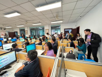 คณะผู้บริหาร คณาจารย์ อาจารย์สาธิตฯ คณะศึกษาศาสตร์ มช. เข้าศึกษาเรียนรู้ดูงานด้านหลักสูตรวิชาชีพครู การพัฒนาวิชาชีพผู้บริหาร และงานวิจัยทางการศึกษาแนวใหม่ ณ School of Education, Shanghai Normal University