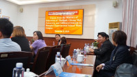 คณะผู้บริหาร คณาจารย์ อาจารย์สาธิตฯ คณะศึกษาศาสตร์ มช. เข้าศึกษาเรียนรู้ดูงานด้านหลักสูตรวิชาชีพครู การพัฒนาวิชาชีพผู้บริหาร และงานวิจัยทางการศึกษาแนวใหม่ ณ School of Education, Shanghai Normal University