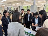 คณะผู้บริหาร คณาจารย์ อาจารย์สาธิตฯ คณะศึกษาศาสตร์ มช. เข้าเยี่ยมชมการเรียนการสอนที่โรงเรียนมัธยมหมายเลข 2 ฉวี่หยาง นครเซี่ยงไฮ้