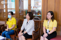 ผู้บริหารคณะศึกษาศาสตร์ ประสานงานนำผู้แทนจากมูลนิธิอีดีพี EDP ALUMNI และสมาคมบริษัทจดทะเบียนไทย มอบเงินช่วยเหลือ 4 โรงเรียนที่ประสบอุทกภัยจังหวัดเชียงใหม่
