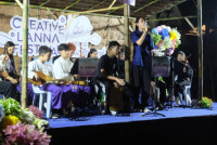 ภาควิชาหลักสูตร การสอนและการเรียนรู้ จัดการแสดงวงดนตรีพื้นบ้านล้านนาร่วมสมัย: มช.สะล้อหวาน ในงาน Creative Lanna Festival 2024