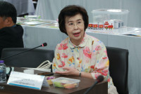 ผู้บริหารคณะศึกษาศาสตร์ และคณะผู้วิจัย ให้การต้อนรับคณะกรรมการติดตามประเมินผลโครงการจากกองทุนพัฒนาสื่อปลอดภัยและสร้างสรรค์ 