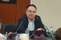 ผู้บริหารคณะศึกษาศาสตร์ และคณะผู้วิจัย ให้การต้อนรับคณะกรรมการติดตามประเมินผลโครงการจากกองทุนพัฒนาสื่อปลอดภัยและสร้างสรรค์ 