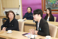 ผู้บริหารให้การต้อนรับอาจารย์และนักศึกษาจาก Tohoku Gakuin University ประเทศญี่ปุ่น ในโอกาสเข้าหารือรายละเอียดของการส่งนักศึกษาระดับ ป.ตรี มาเป็นผู้ช่วยสอนใน รร.สาธิตฯ
