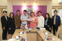 ผู้บริหารให้การต้อนรับอาจารย์และนักศึกษาจาก Tohoku Gakuin University ประเทศญี่ปุ่น ในโอกาสเข้าหารือรายละเอียดของการส่งนักศึกษาระดับ ป.ตรี มาเป็นผู้ช่วยสอนใน รร.สาธิตฯ