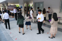 ดุษฎีบัณฑิต มหาบัณฑิต และบัณฑิตคณะศึกษาศาสตร์ มช. ร่วมฝึกซ้อมพิธีพระราชทานปริญญาบัตร มหาวิทยาลัยเชียงใหม่ ครั้งที่ 59