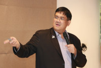 ผู้บริหารและอาจารย์คณะศึกษาศาสตร์ มช. เป็นวิทยากรในกิจกรรม { Workshop เริ่มต้นไม่ยาก กับการประเมินคุณภาพด้วย Rubric }