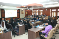 คณะศึกษาศาสตร์ มช. ให้การต้อนรับผู้บริหาร อาจารย์ และเจ้าหน้าที่ คณะศึกษาศาสตร์ มหาวิทยาลัยศิลปากร เข้าศึกษาดูงานด้านหลักสูตร