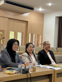 คณะศึกษาศาสตร์ มช. ให้การต้อนรับ อาจารย์คณิตศาสตร์ คณะศึกษาศาสตร์ มหาวิทยาลัยสงขลานครินทร์ เข้าศึกษาดูงาน