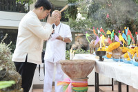 สรงน้ำพระพุทธปัญญาธรรม 2568