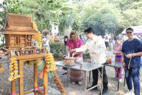 สรงน้ำพระพุทธปัญญาธรรม 2568