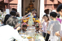 สรงน้ำพระพุทธปัญญาธรรม 2568
