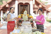 สรงน้ำพระพุทธปัญญาธรรม 2568