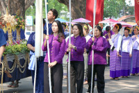 รดน้ำดำหัวอธิการบดี และ คณาจารย์อาวุโสของคณะฯ