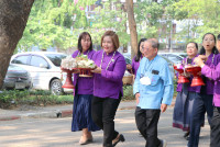 รดน้ำดำหัวอธิการบดี และ คณาจารย์อาวุโสของคณะฯ