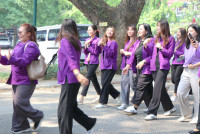 รดน้ำดำหัวอธิการบดี และ คณาจารย์อาวุโสของคณะฯ