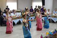 รดน้ำดำหัวอธิการบดี และ คณาจารย์อาวุโสของคณะฯ
