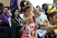รดน้ำดำหัวอธิการบดี และ คณาจารย์อาวุโสของคณะฯ