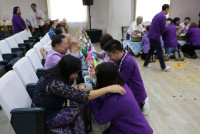 รดน้ำดำหัวอธิการบดี และ คณาจารย์อาวุโสของคณะฯ