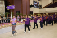 รดน้ำดำหัวอธิการบดี และ คณาจารย์อาวุโสของคณะฯ