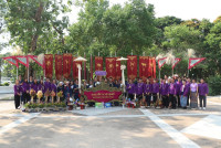 รดน้ำดำหัวอธิการบดี และ คณาจารย์อาวุโสของคณะฯ