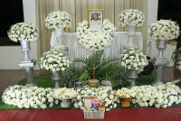 ผู้บริหาร คณาจารย์ และบุคลากร คณะศึกษาศาสตร์ มช. ร่วมงานบำเพ็ญกุศลสวดอภิธรรม และฌาปนกิจศพ คุณแม่รัตนา อินต๊ะปั๋น 