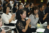 ผู้บริหาร คณาจารย์ และบุคลากร คณะศึกษาศาสตร์ มช. ร่วมงานบำเพ็ญกุศลสวดอภิธรรม และฌาปนกิจศพ คุณแม่รัตนา อินต๊ะปั๋น 