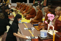 ผู้บริหาร คณาจารย์ และบุคลากร คณะศึกษาศาสตร์ มช. ร่วมงานบำเพ็ญกุศลสวดอภิธรรม และฌาปนกิจศพ คุณแม่รัตนา อินต๊ะปั๋น 