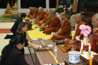 ผู้บริหาร คณาจารย์ และบุคลากร คณะศึกษาศาสตร์ มช. ร่วมงานบำเพ็ญกุศลสวดอภิธรรม และฌาปนกิจศพ คุณแม่รัตนา อินต๊ะปั๋น 