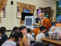 ละอ่อนสาธิตฮ่วมใจ๋บำเพ็ญประโยชน์ ณ วัดฝายหิน ปีการศึกษา 2568