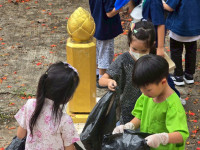 ละอ่อนสาธิตฮ่วมใจ๋บำเพ็ญประโยชน์ ณ วัดฝายหิน ปีการศึกษา 2568