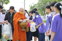 วันครบรอบ รร 25568