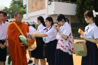 วันครบรอบ รร 25568