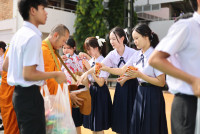 วันครบรอบ รร 25568