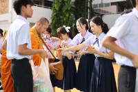 วันครบรอบ รร 25568
