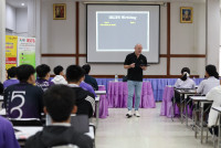 idp ทดสอบฟรี IELT 2568