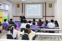 idp ทดสอบฟรี IELT 2568