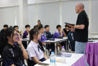 idp ทดสอบฟรี IELT 2568