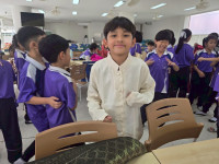 การแต่งกายประกอบการแสดงนาฏศิลป์พื้นเมือง 